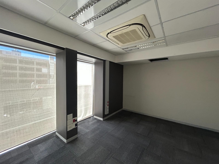 To Let Commercial Property for Rent in Foreshore Western Cape